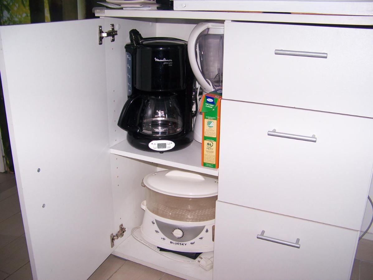 Charmant Studio Au Calme Tout Confort Dans Chateau Neo Gothique Proche Zenith Comet Orleans Parking Voiture Gratuit Wifi Haut Debit Rue Des Montees Εξωτερικό φωτογραφία