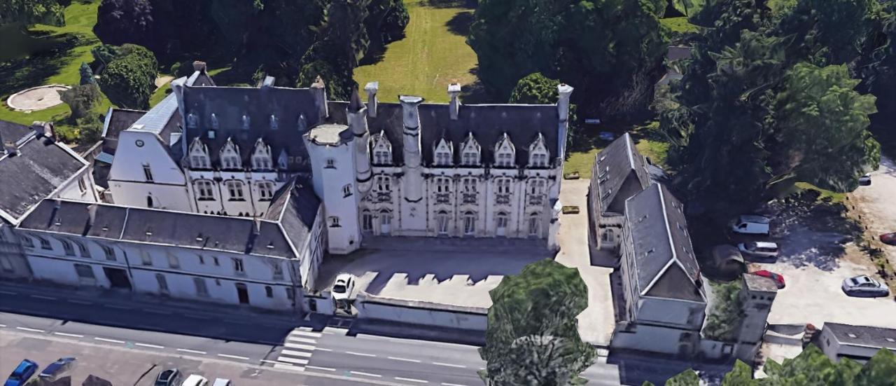 Charmant Studio Au Calme Tout Confort Dans Chateau Neo Gothique Proche Zenith Comet Orleans Parking Voiture Gratuit Wifi Haut Debit Rue Des Montees Εξωτερικό φωτογραφία