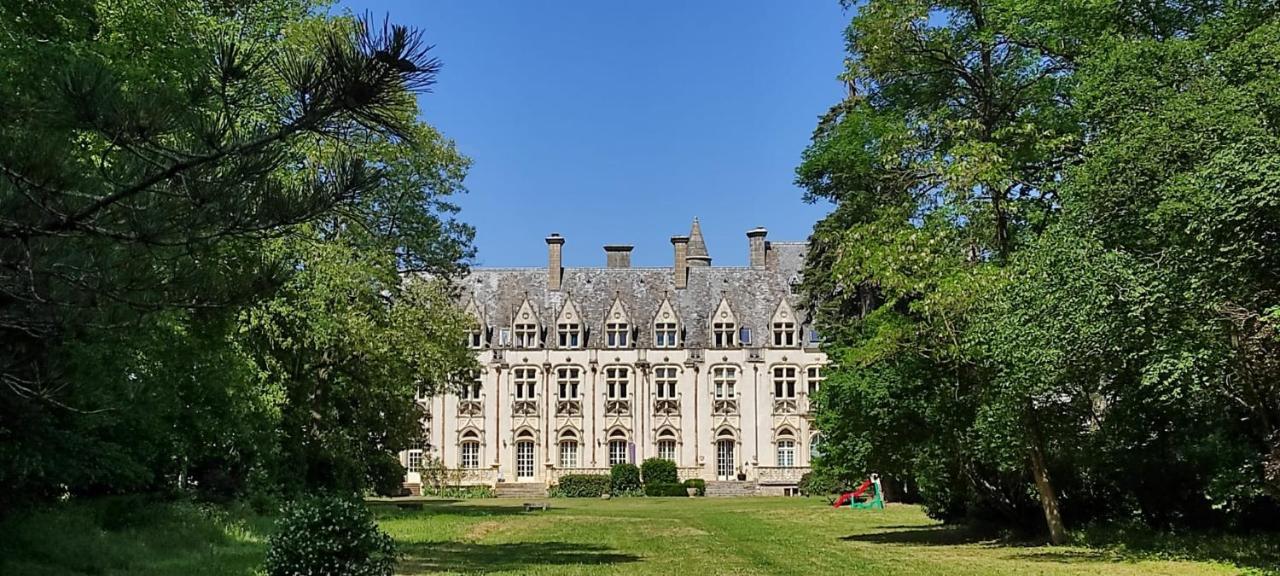 Charmant Studio Au Calme Tout Confort Dans Chateau Neo Gothique Proche Zenith Comet Orleans Parking Voiture Gratuit Wifi Haut Debit Rue Des Montees Εξωτερικό φωτογραφία